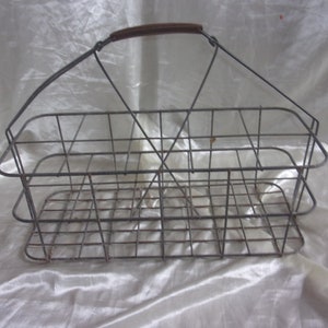 Metal bottle basket 10 compartments