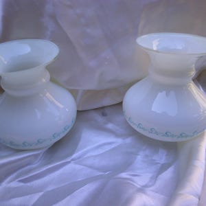 Set of 2 white glass lampshades