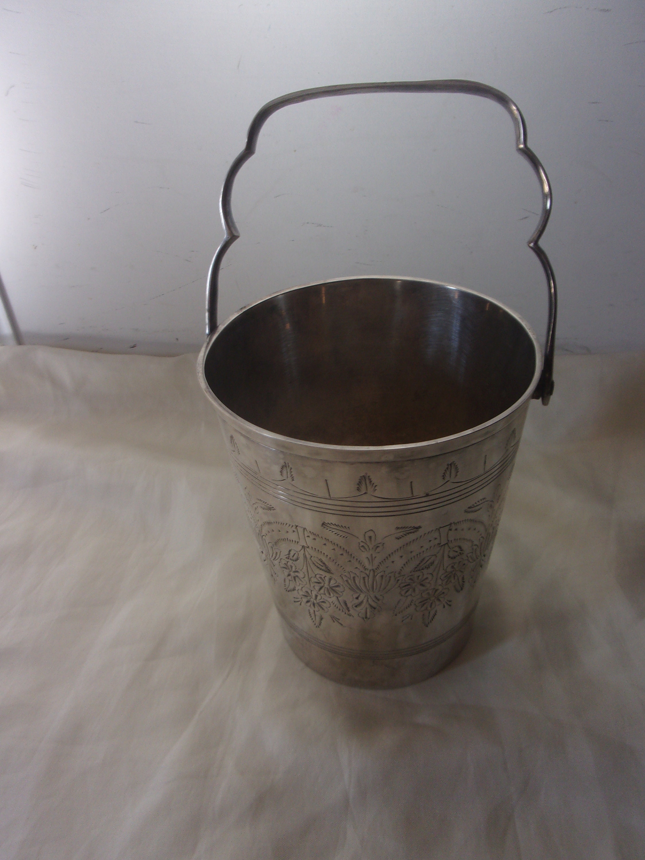 Petit Seau à Glace en Métal Argenté