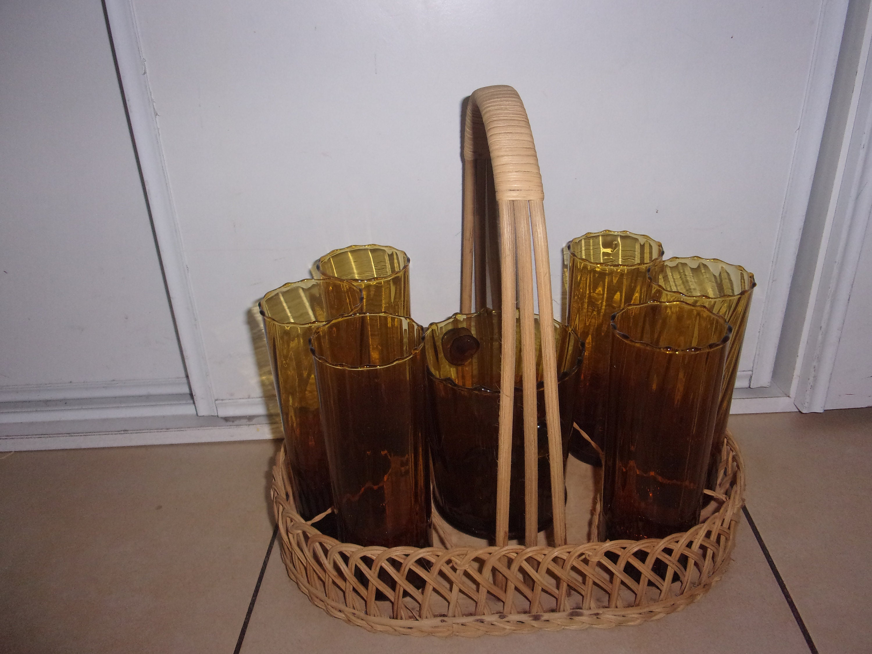 Service à Orangeade ou Whisky Dans Son Panier