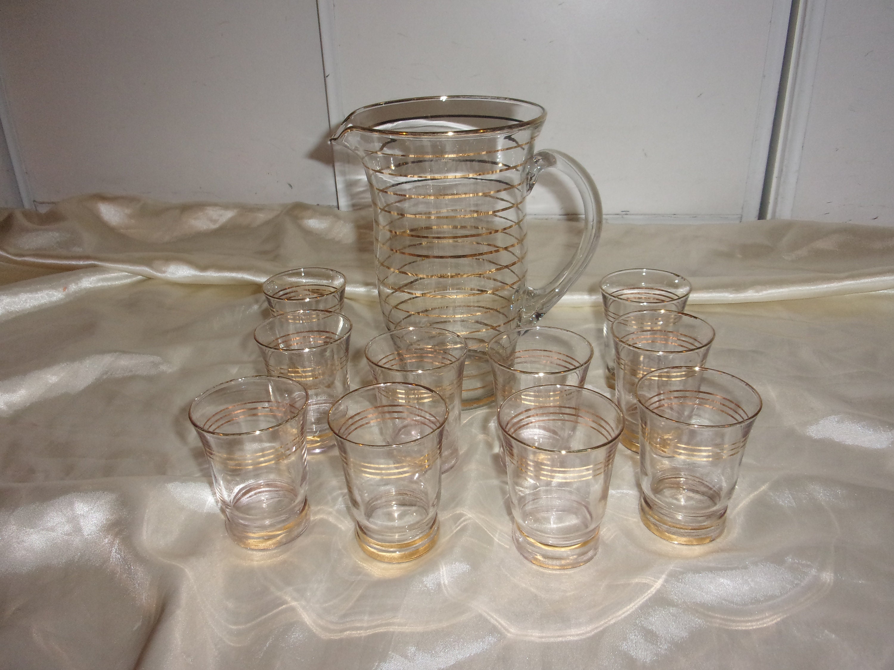 Service en Verre Pichet et 10 Verres