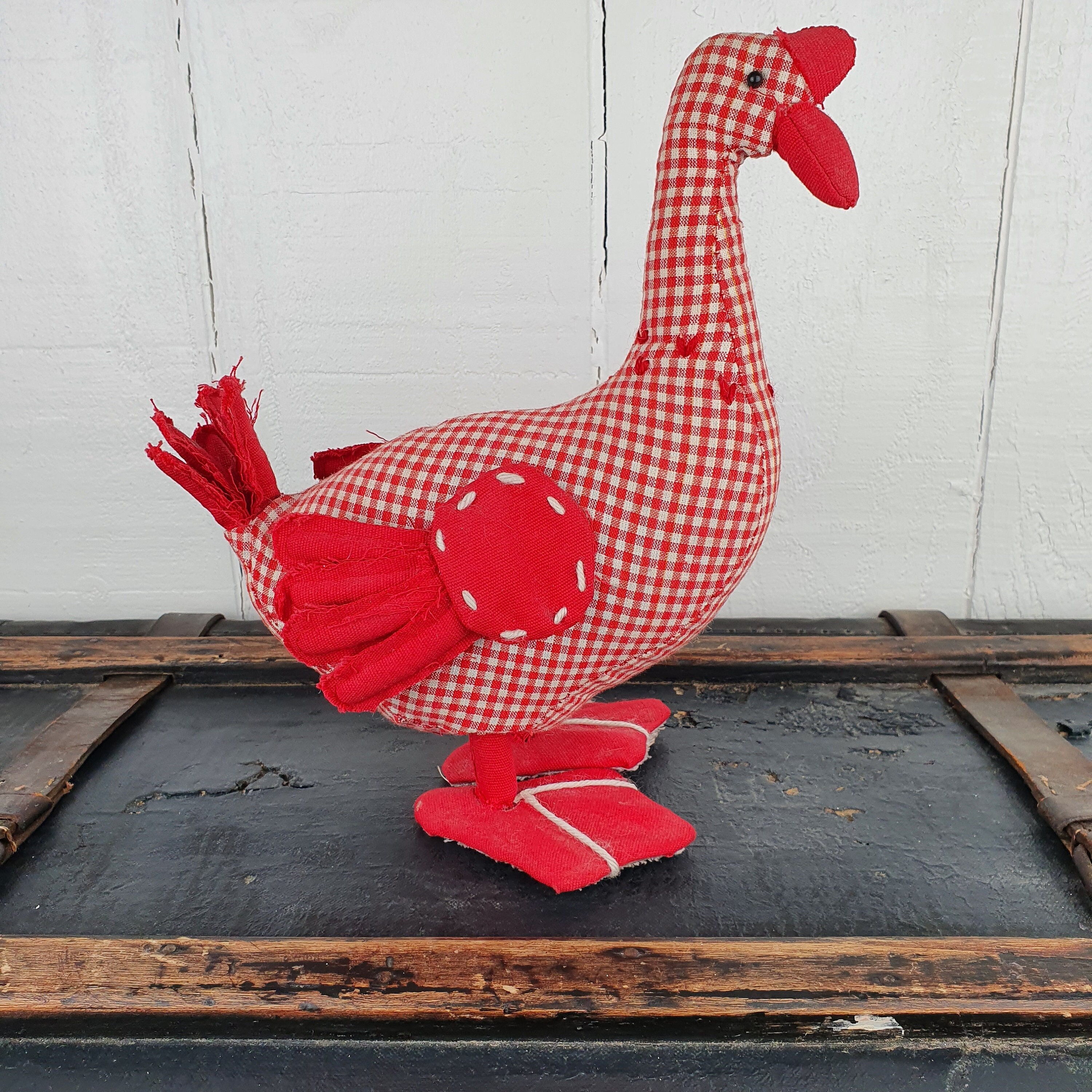 Vintage Fait à La Main Rouge et Blanc Patchwork Oie Français Jouet ou Ornement en Peluche