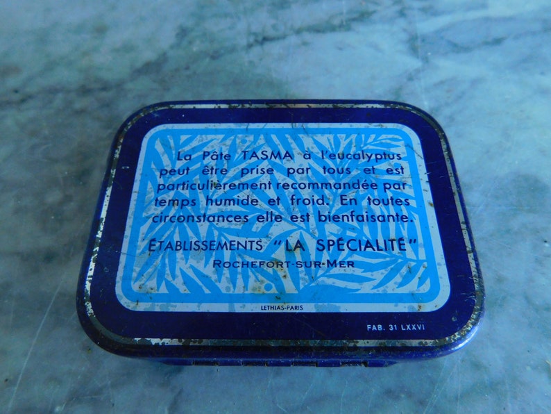 Altered altoid tin Repurposed vintage tin French vintage tin