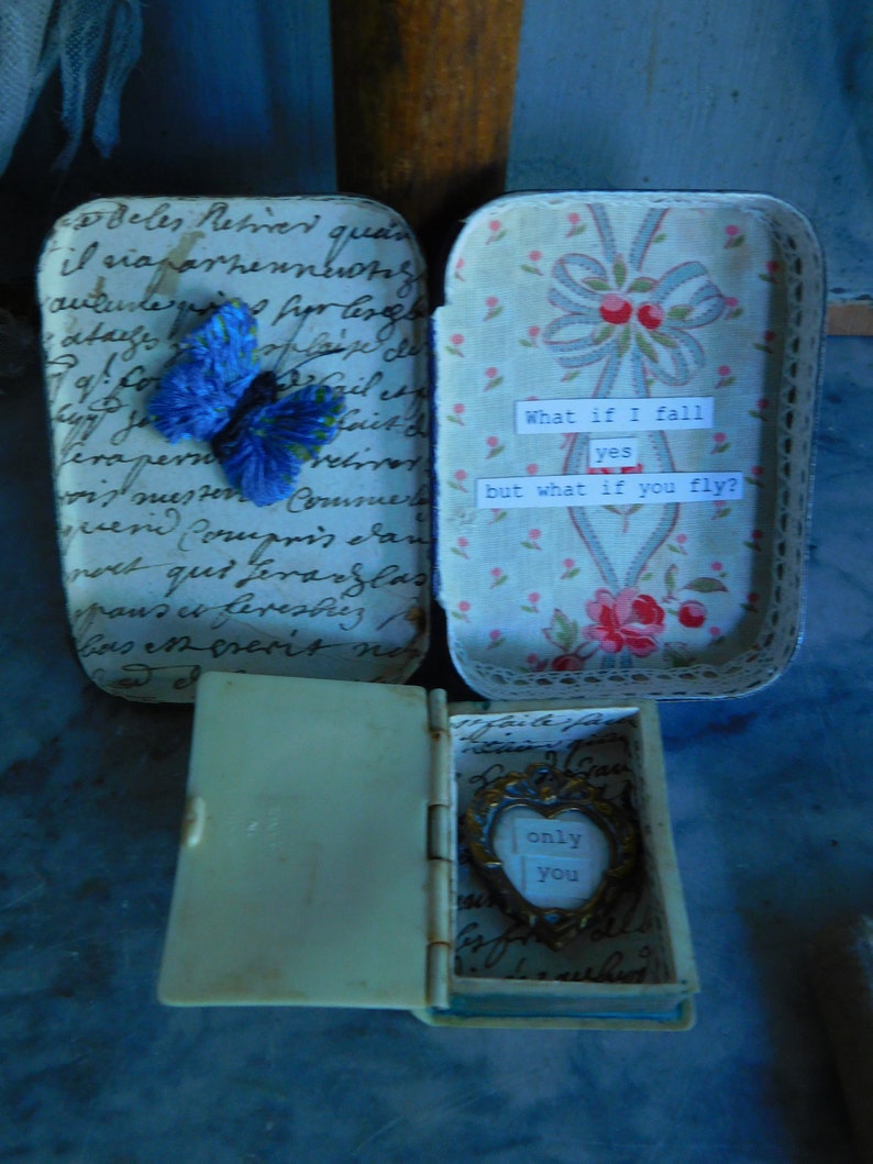 Altered altoid tin Repurposed vintage tin French vintage tin