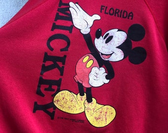 Mickey Mouse Florida Disney by Velva Sheen vintage fun red sweater L-XL