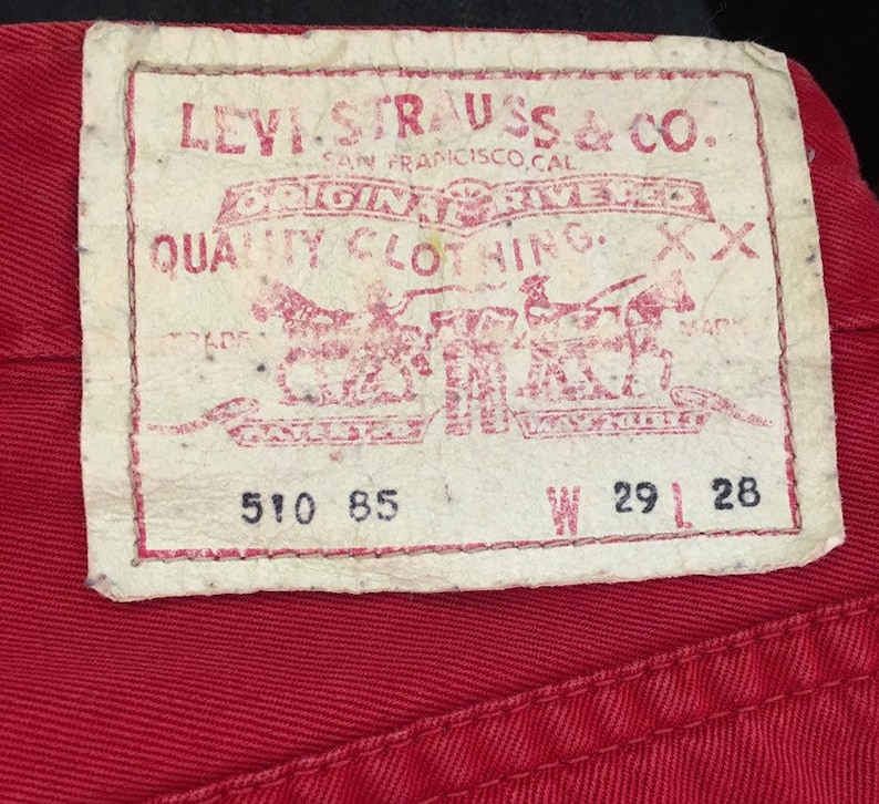 Levis 510 high waist red button fly jeans labelled W29 L28, see actual measurements image 2