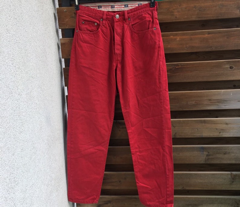Levis 510 high waist red button fly jeans labelled W29 L28, see actual measurements image 3