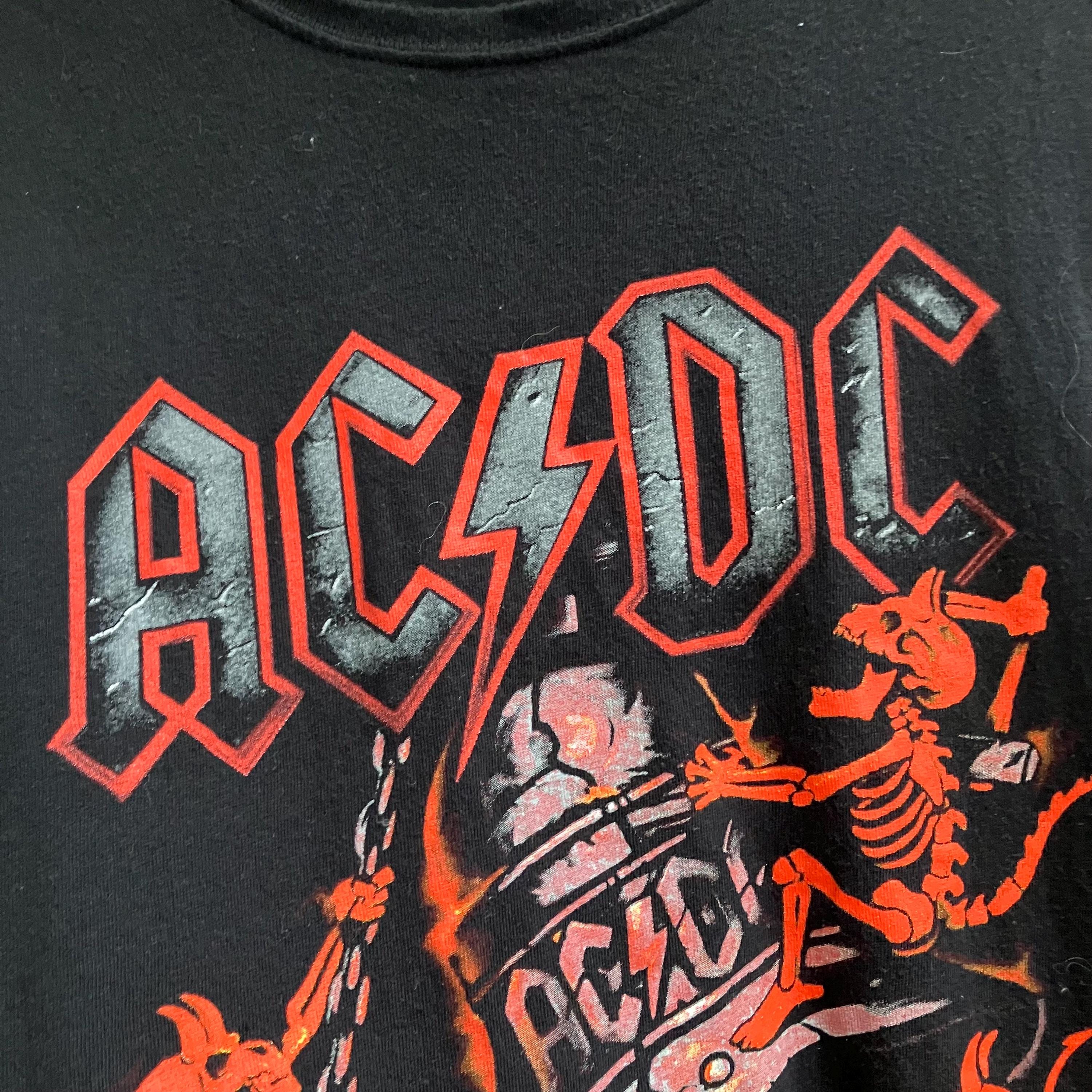 AC/DC Hells Bells Vintage Band / Rock / Heavy Metal T Shirt L- XL
