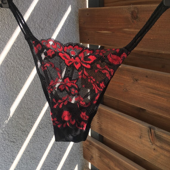 Marvel by La Perla dentelle floral noir rouge vintage culotte