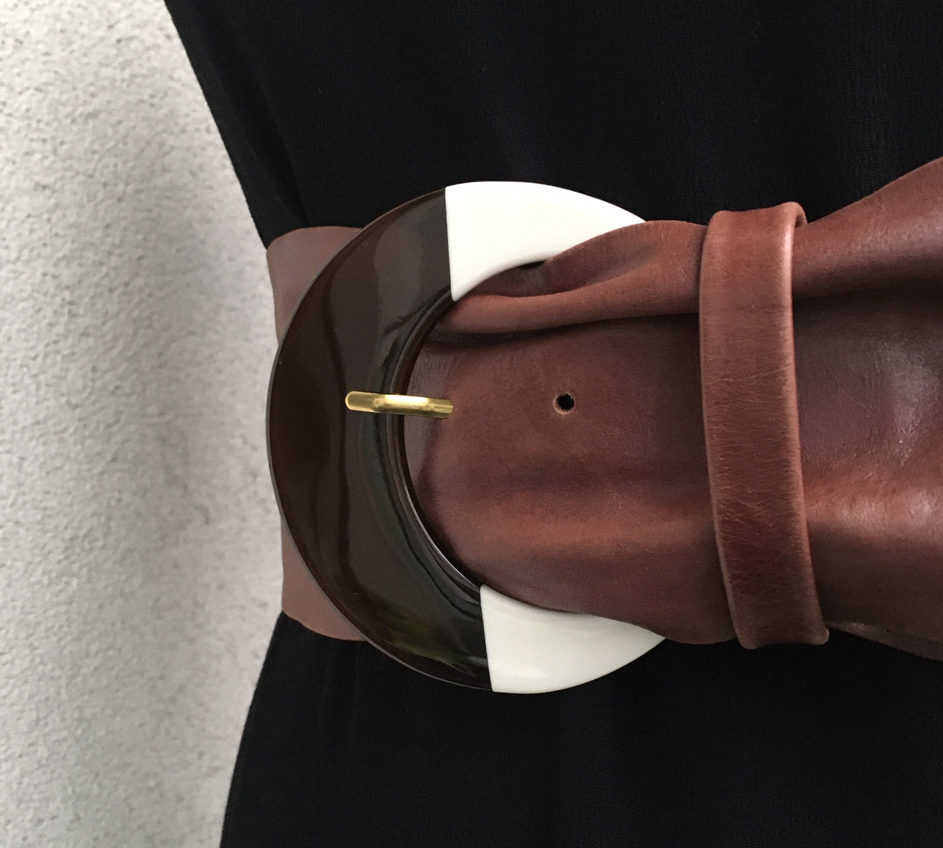 Arden B Genuine Leather Brown Vintage Belt With Round Buckle  display picture 3