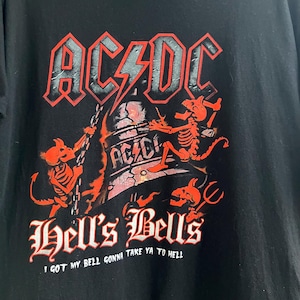 AC/DC Hells Bells vintage band / rock / heavy metal  t shirt L- XL