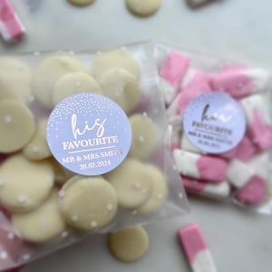 Fill your own Wedding Favours // His & Her Favourite // Gold Foiled Wedding Sweets // Love is Sweet // Wedding Favours