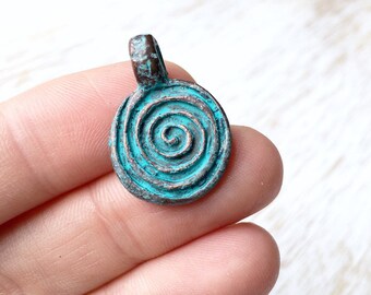 Copper Patina Spiral Charms 18mm / 2pc, Swirl Charm, Greek Spiral Beads, Greek Casting Spiral Charms, Blue Green Patina Swirl Beads (MK016)