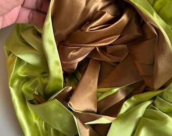 Reversible Satin Hair Bonnet: Silky Sleep Cap for Braids & Long Hair