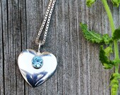 FREE SHIPPING! // Vintage silver necklace from Finland // 1970s // Heart // Blue stone // Venezia chain // Finnish design // Finnish jewelry