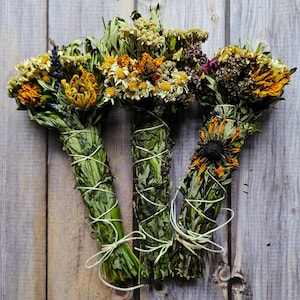 Organic Mugwort and Floral Smoke Cleansing Stick | Mugwort Smudge Stick | Dried Herb and Flower Bundle | White Sage Alternative