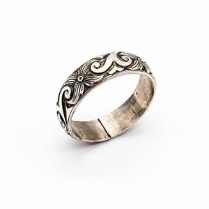 Floral Pattern Sterling Silver Ring | Vintage Style Silver Ring | Silver Stacking Ring
