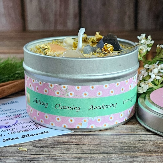 Imbolc Altar Candle: Cinnamon, Moonstone, Chamomile - 6oz Soy Candle