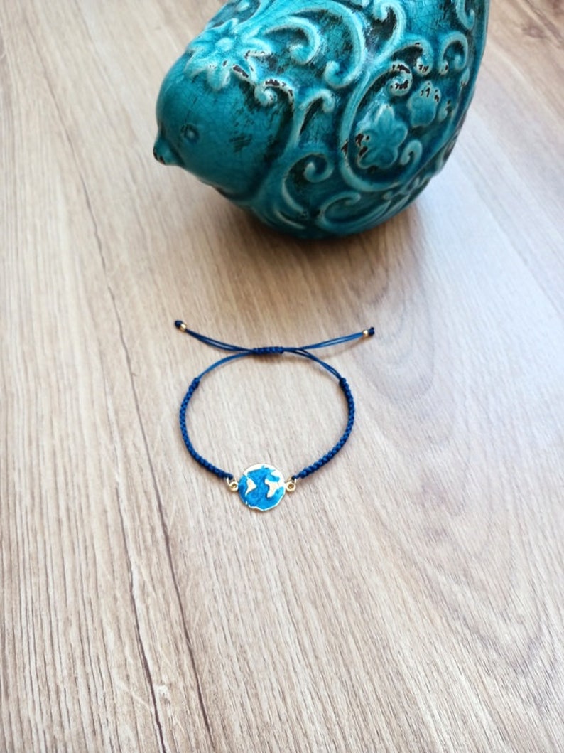 World Bracelet, Macrame Bracelet, Handmade Bracelet, Unisex Bracelet