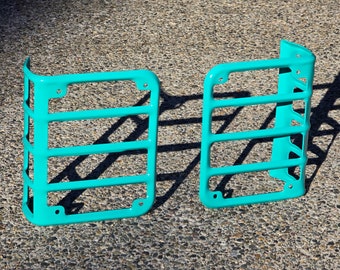 Aftermarket Jeep Wrangler tail light covers! Compatible with 2007-2017 JK / JKU 2 and 4 door Custom colors available!