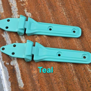 Powder Coated OEM Jeep Wrangler tailgate hinges! Compatible with 2018-2025 JL / JLU 2 and 4 door Custom colors available!