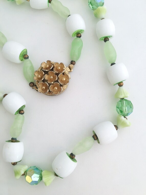 Vintage glass bead necklace.  Light and sea green… - image 6