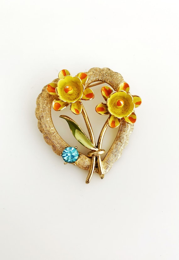 Vintage Coro heart brooch.  Gold with fun colors … - image 5
