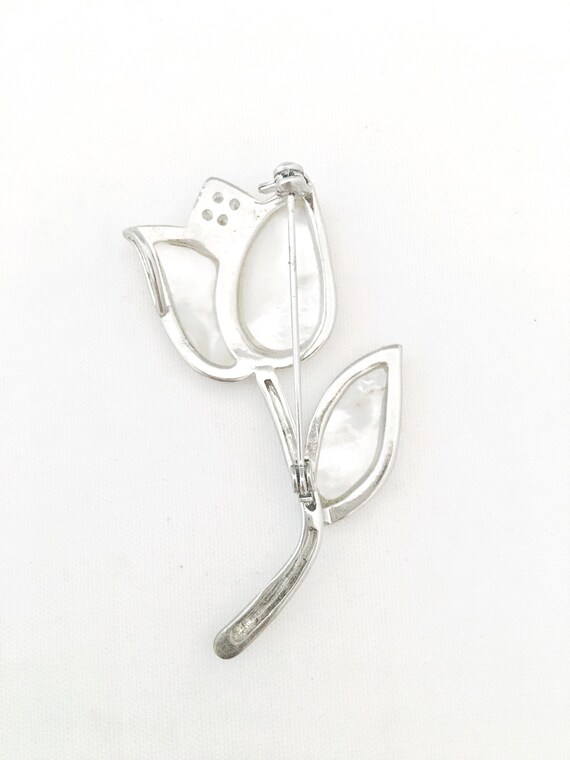 Vintage silver mother of pearl tulip flower brooc… - image 5