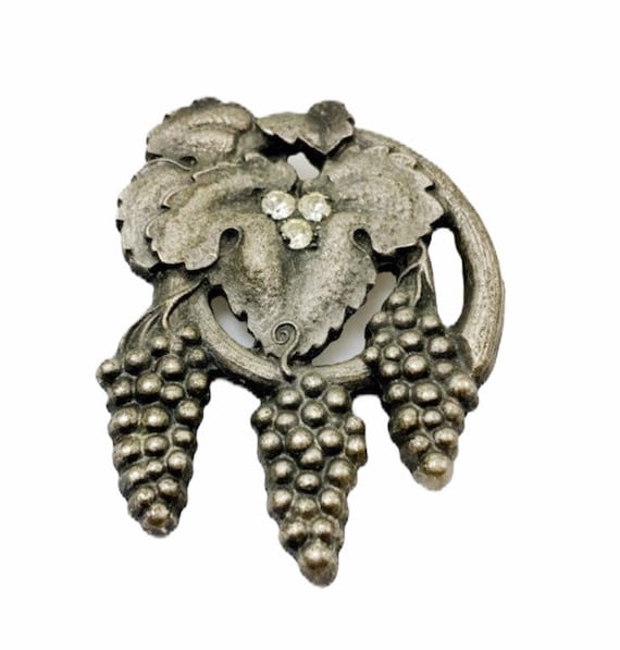 Sadie Green vintage brooch, pewter hanging cluster