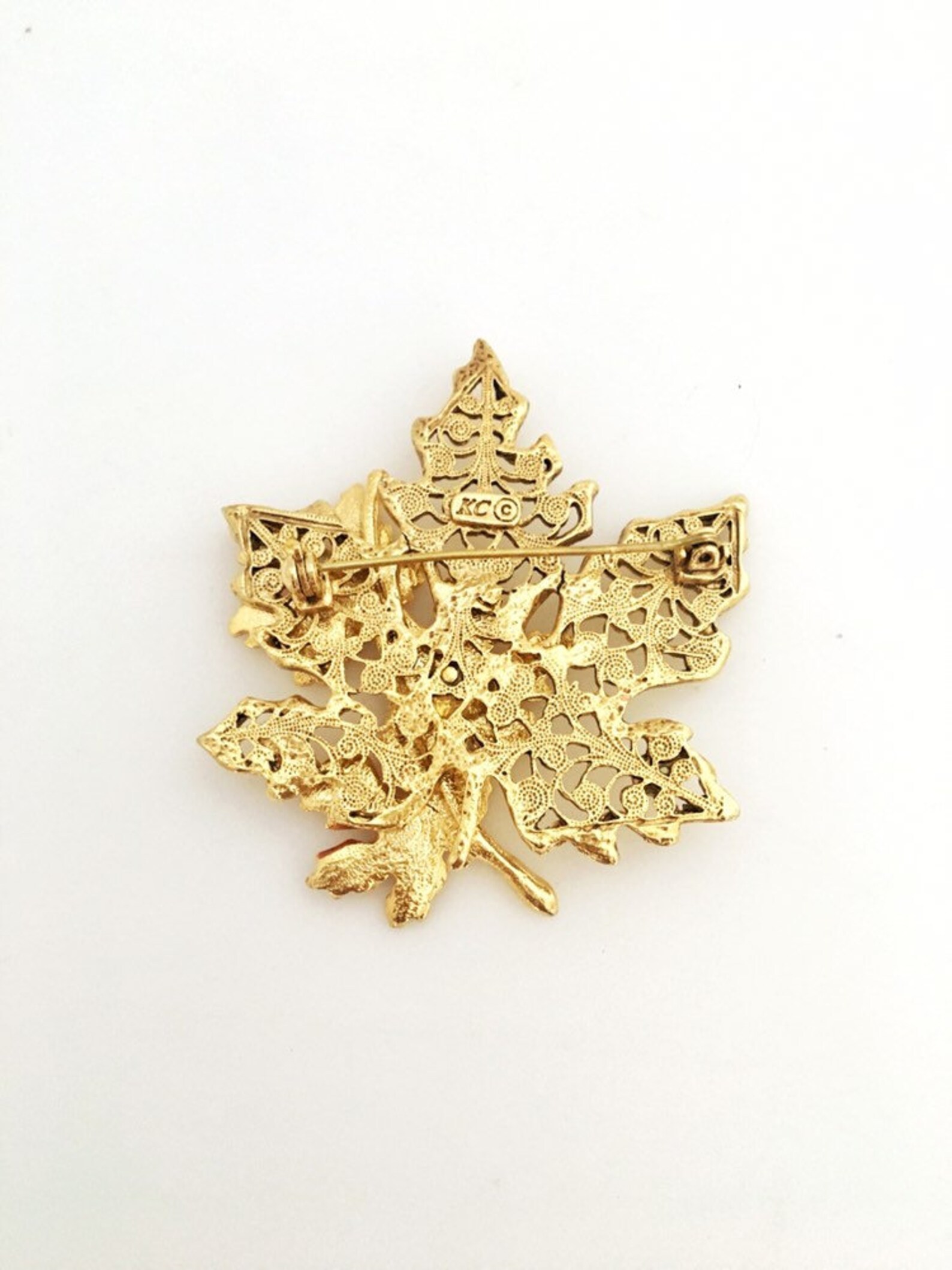 Vintage 1970s Maple Leaf Brooch Signed KC. Gold Filigree With | Etsy