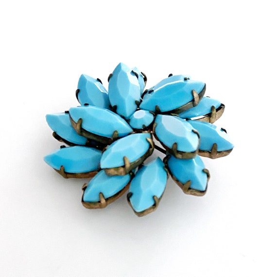 Vintage mid century blue milk glass floral brooch… - image 6