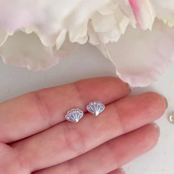 Sterling silver scallop shell earrings | Little girl earrings | Kids earrings | Toddler earrings | Mermaid earrings | Hypoallergenic earring