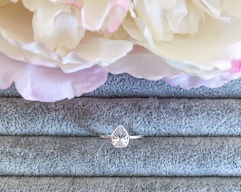 Tear drop ring | Ring for women | Sterling silver ring | Dainty ring | Women rings | Gift for her | Statement ring | Stackable ring.