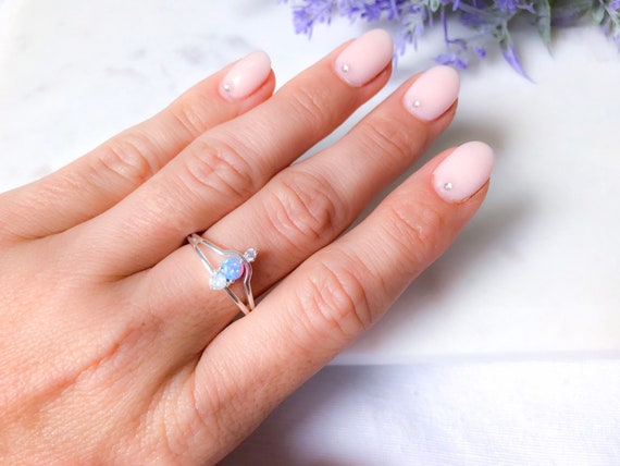 Opal silver ring | Multistone silver ring with Opal, Cubic Zirconia and Crystal | Milti band silver ring | Silver ring for women.