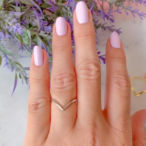 Plain chevron 925 sterling silver - yellow gold - rose gold thin ring | Stackable chevron ring | Rings for women | V shaped silver ring.