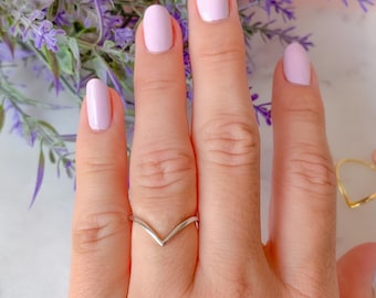 Plain chevron 925 sterling silver - yellow gold - rose gold thin ring | Stackable chevron ring | Rings for women | V shaped silver ring.