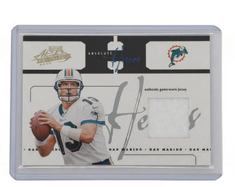 2006 Absolute Marks of Fame Dan Marino Jersey trading card
