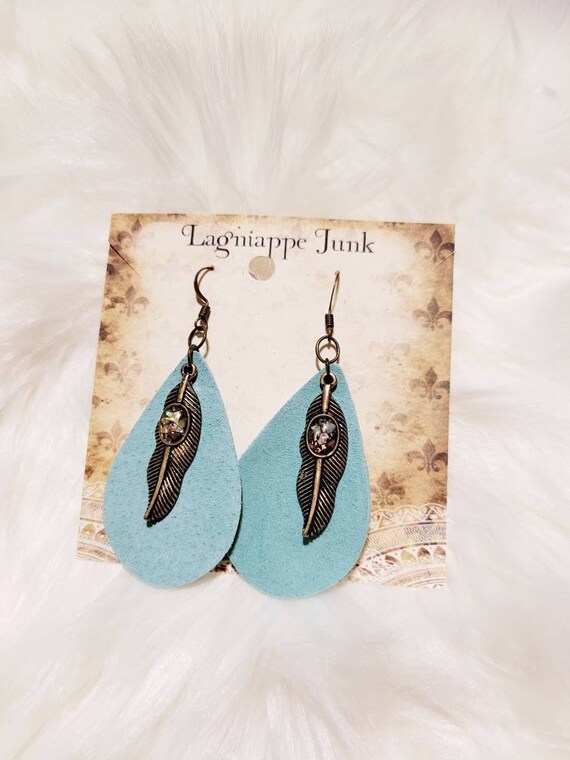 Santa Fe Feather Leather Teardrop Earrings - Western Style Earrings