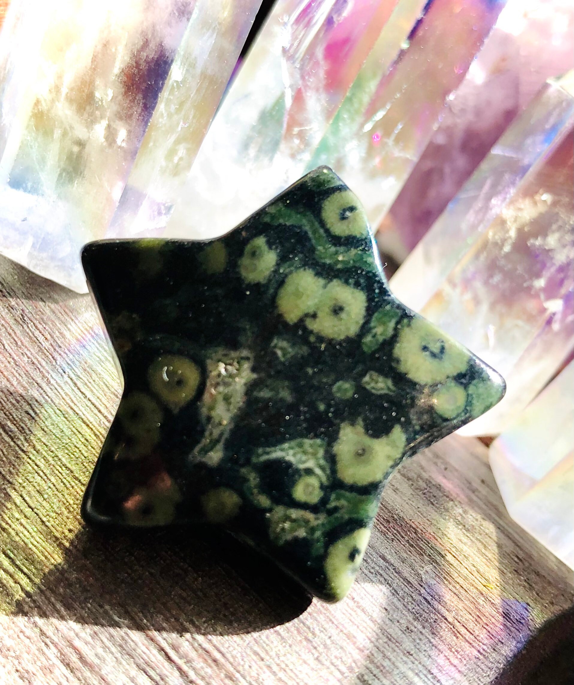 Etoile d'autel en Jaspe Kambaba