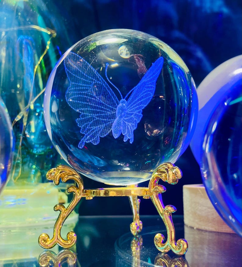 Beautiful Sphere Crystal Glass Feng Shui Decoration Butterfly Altar ...