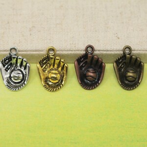 22x15mm Baseball Mitt Lead Free Pewter Charm, Sport Charm, Baseball Glove Charm