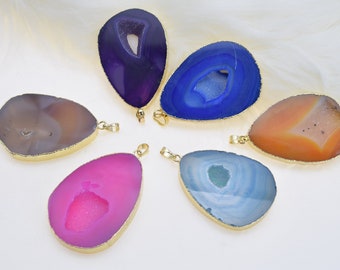 Single Dyed Purple Druzy Agate Freeform SliceSlab Pendant with Gold Bail Measuring 15-25mm x 40-50mm Approx Random - Sold Individually