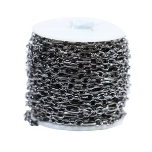 Lovelybead Gunmetal Finished Long and Short Chain, Brass Coated  (1 Roll = 16 Yards)