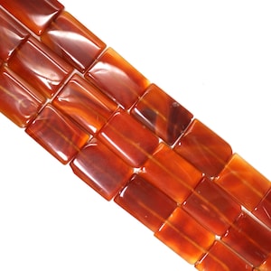 Strang aus orangefarbenen, rechteckigen Karneol-Edelsteinperlen (35 x 24 mm, 11 Perlen pro Strang)