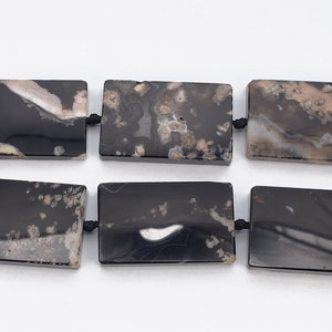 Black Rectangular Agate Middle Drilled Bead Strand (16 Inches Long)