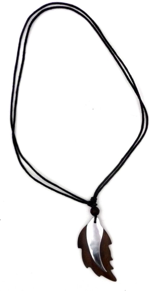 Collier pendentif ethnique tortue Maori en bois de sono et argent 925