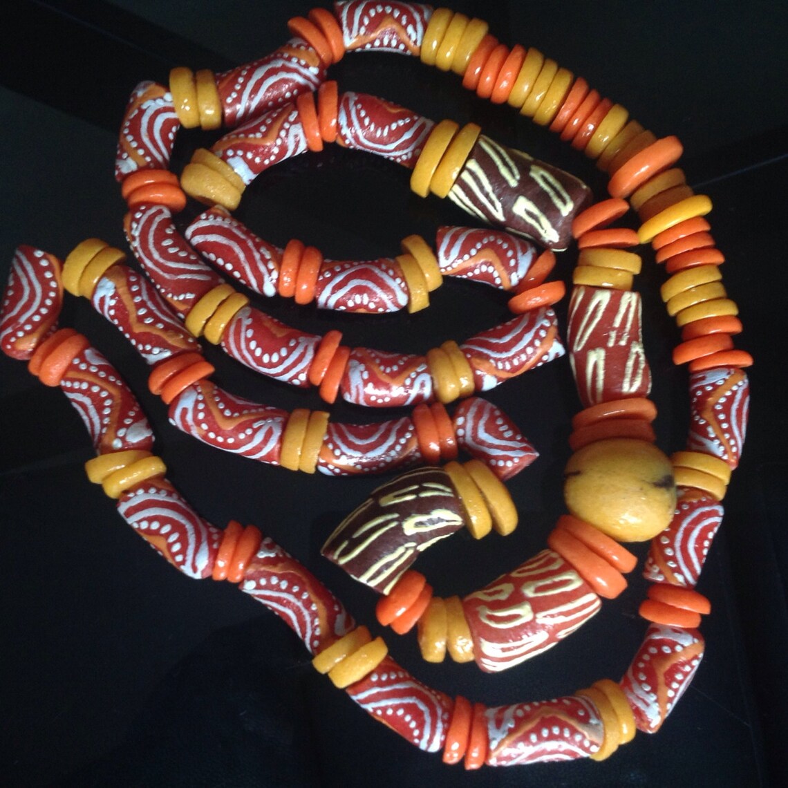 Collier Africain Perles De Verre Orange Peuple Krobo Ghana - Occasion Très Bon état