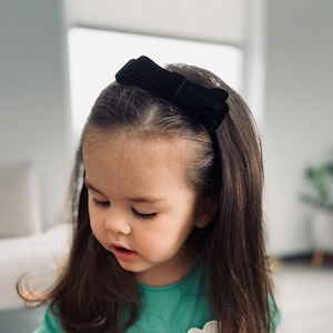 Black velvet headband, Minimalist headband, Girls Alice head band, Bows for girls, Headband for girls, Bow for girls, Hair band for toddler