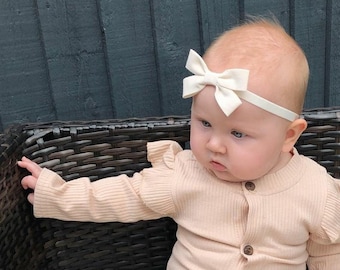 Newborn headband, Neutral headband, Baby bow, Boho headband, Baby shower gift, 1st birthday outfit, Fabric headband