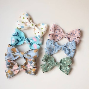 Floral hair clips, Hair bows for girl, Flower hair clip, Toddler summer boho bows, Spring hair clips, Little girls hair clips